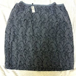 Plus size Talbots crochet lace skirt